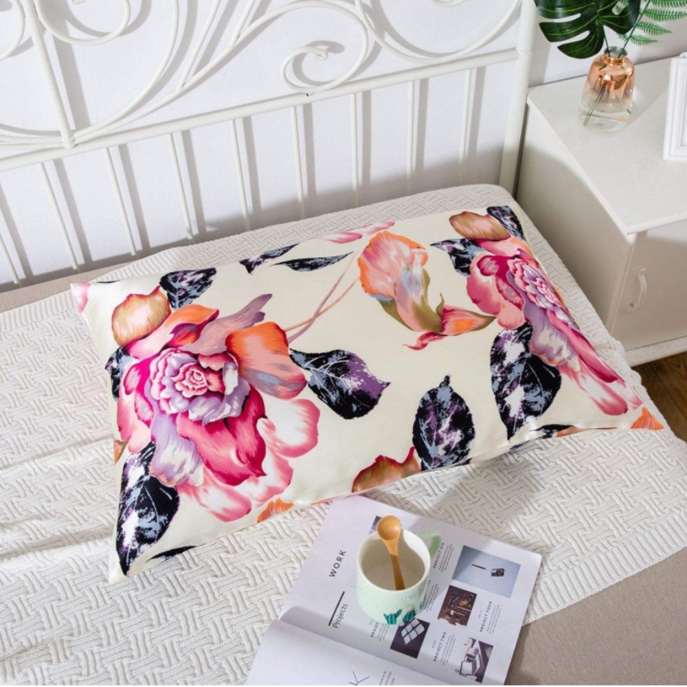 100% Mulberry Silk Pillowcase for Hair and Skin - Picture 6 of 6
